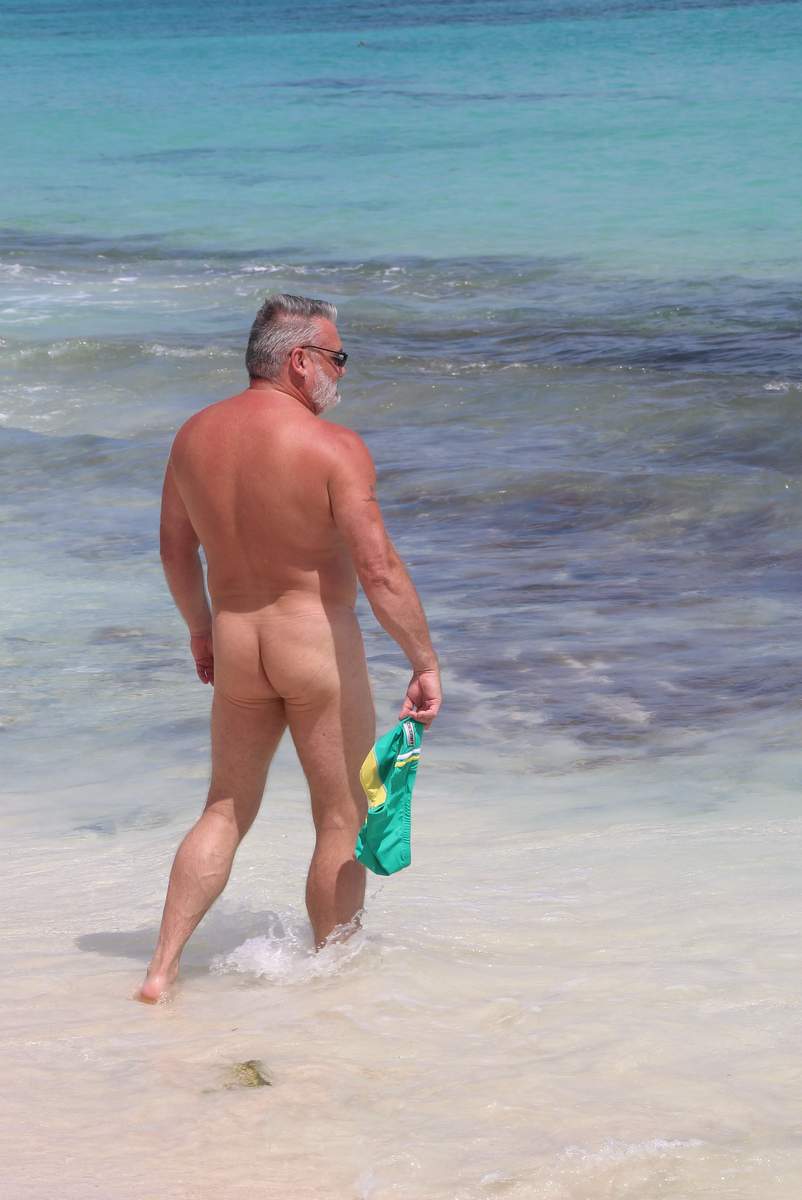 steven skelley orient beach butt
